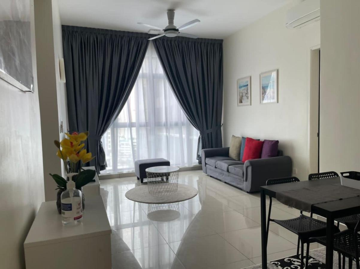 Ioi Conezion Iman'S Home With Pool View Unit Putrajaya Ngoại thất bức ảnh
