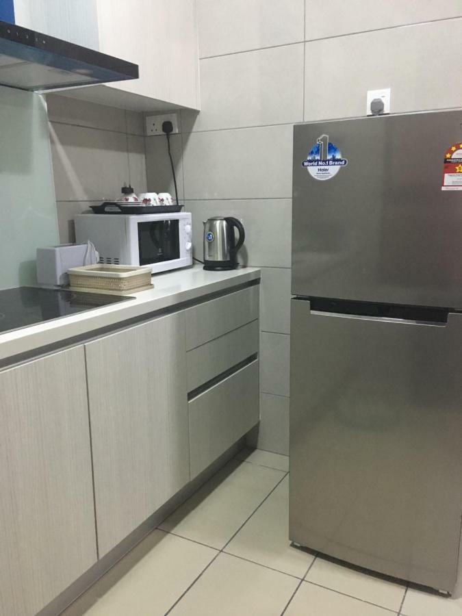 Ioi Conezion Iman'S Home With Pool View Unit Putrajaya Ngoại thất bức ảnh